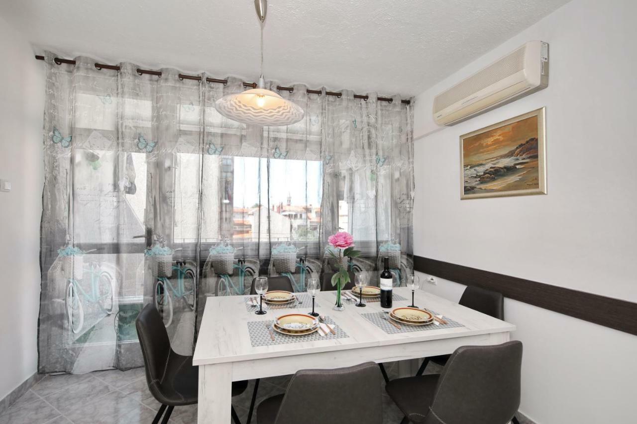 Apartman Lana In City Centre With Garage ザダル エクステリア 写真